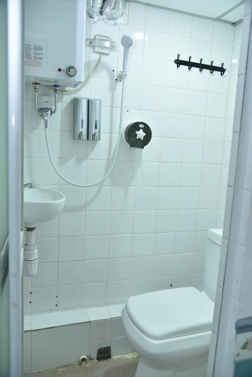 Jas Guest House Хонконг Стая снимка